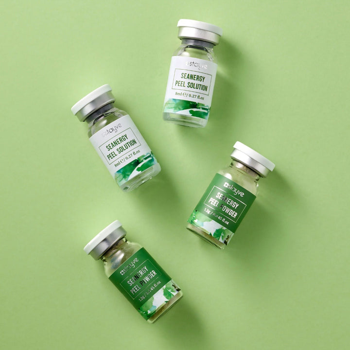 Stayve Seanergy Peel Solution & Powder Kit vials of peel powder and solution on light green background.