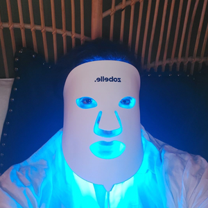 Zobelle Lumiere Silicone LED Mask by customer